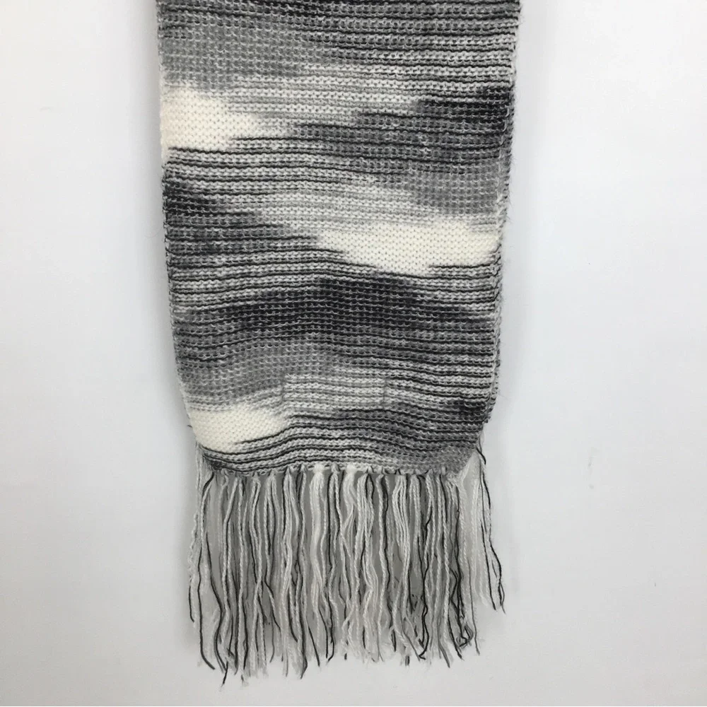 Peruvian Alpaca Genuino Soft Cozy Knit Winter Scarf Gray Cream Fringe Unisex